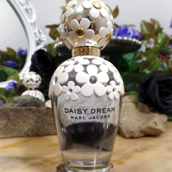 Marc Jacobs Other - Daisy Dream Eau de Toilette Spray - Marc Jacobs